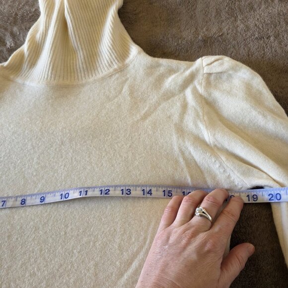 Vintage Spiegel 100% Cashmere Turtleneck Sweater Women’s M Cream Puff Shoulder - Picture 11 of 15